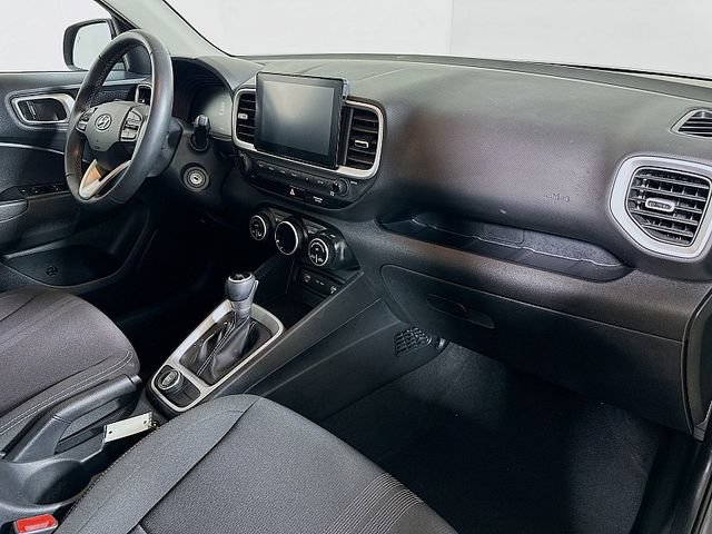 Used 2023 Hyundai Venue SEL w/ Cargo Package FWD image 30