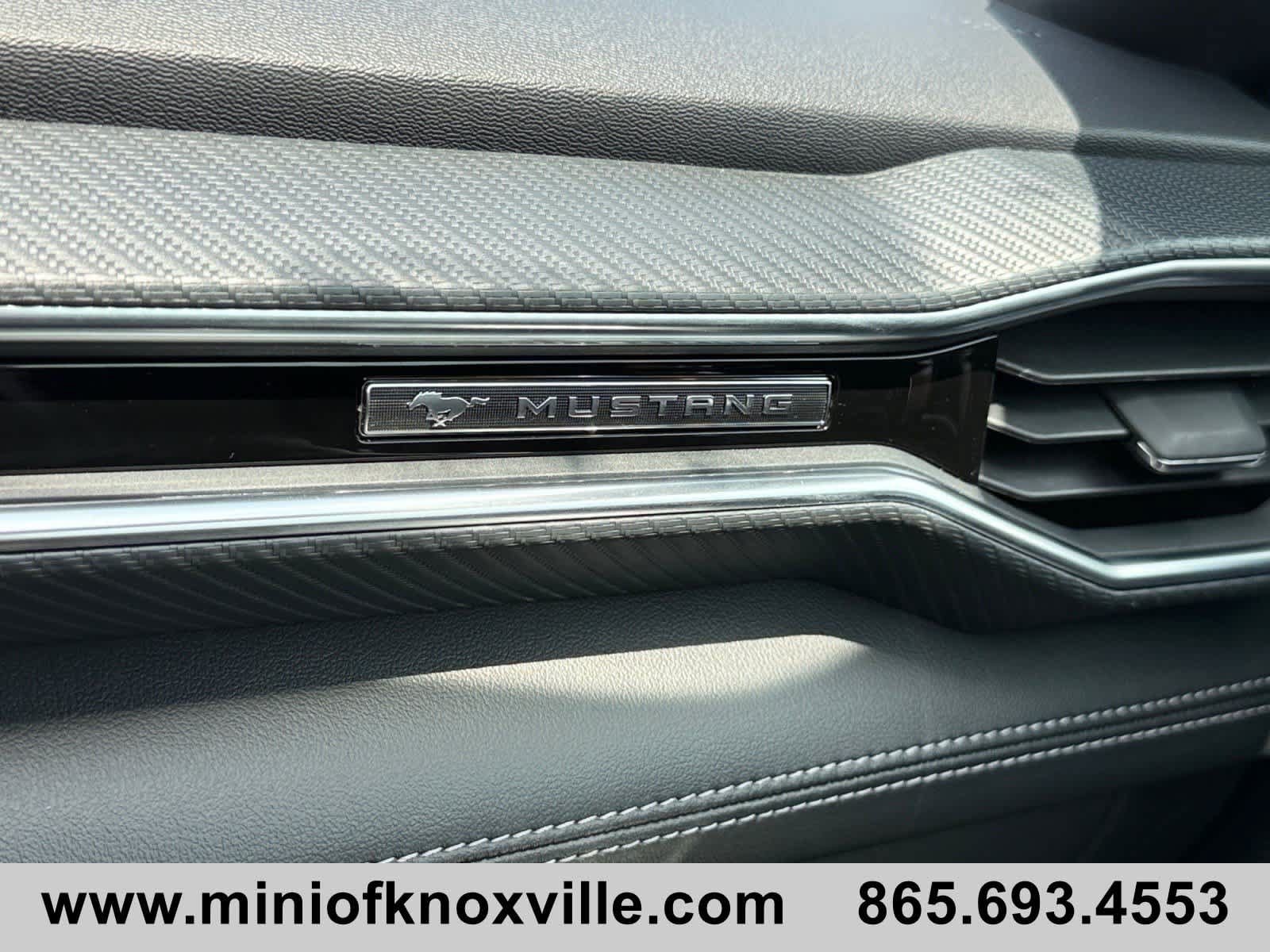 Used 2025 Ford Mustang Premium RWD image 19
