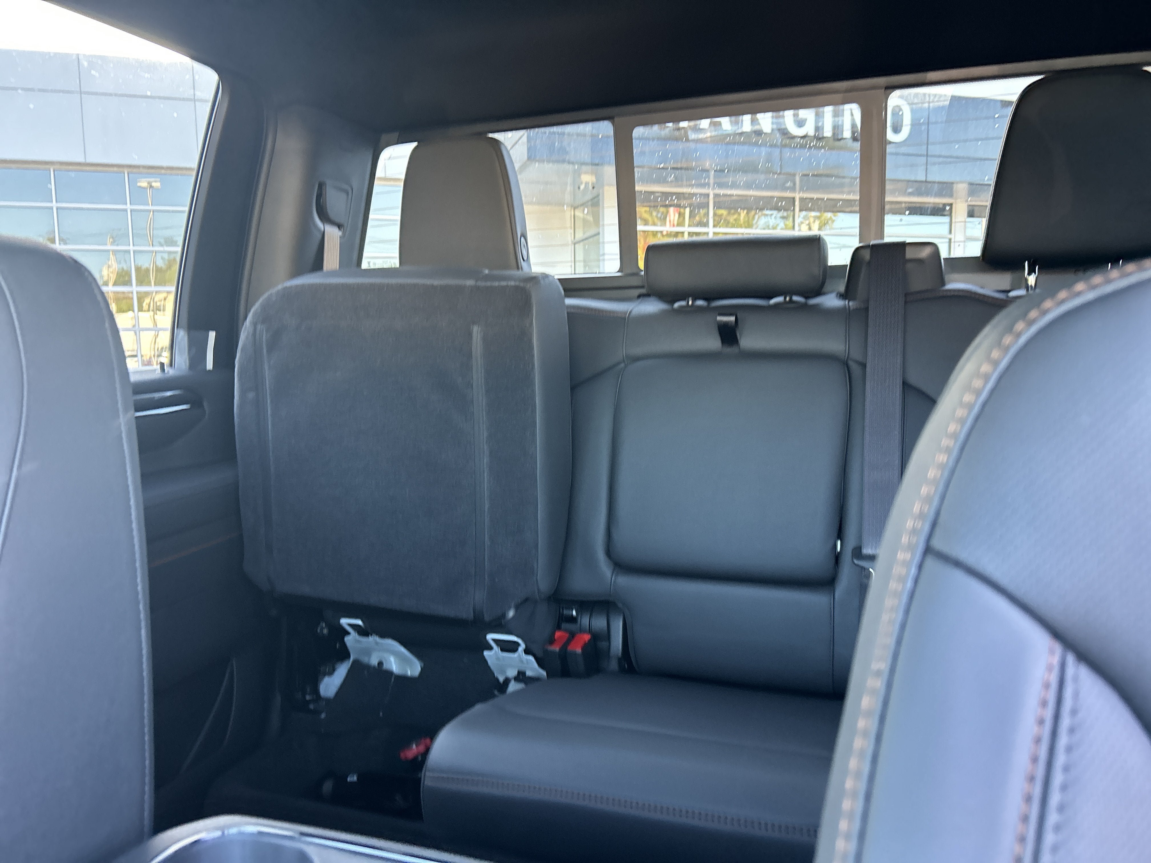 New 2026 GMC Sierra 2500 AT4 w/ AT4 Premium Plus Package AWD/4WD image 30
