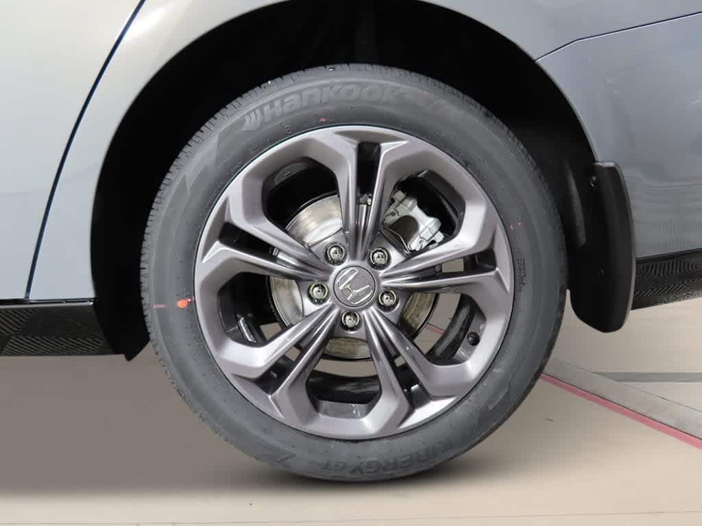 New 2026 Honda Accord EX-L image 9