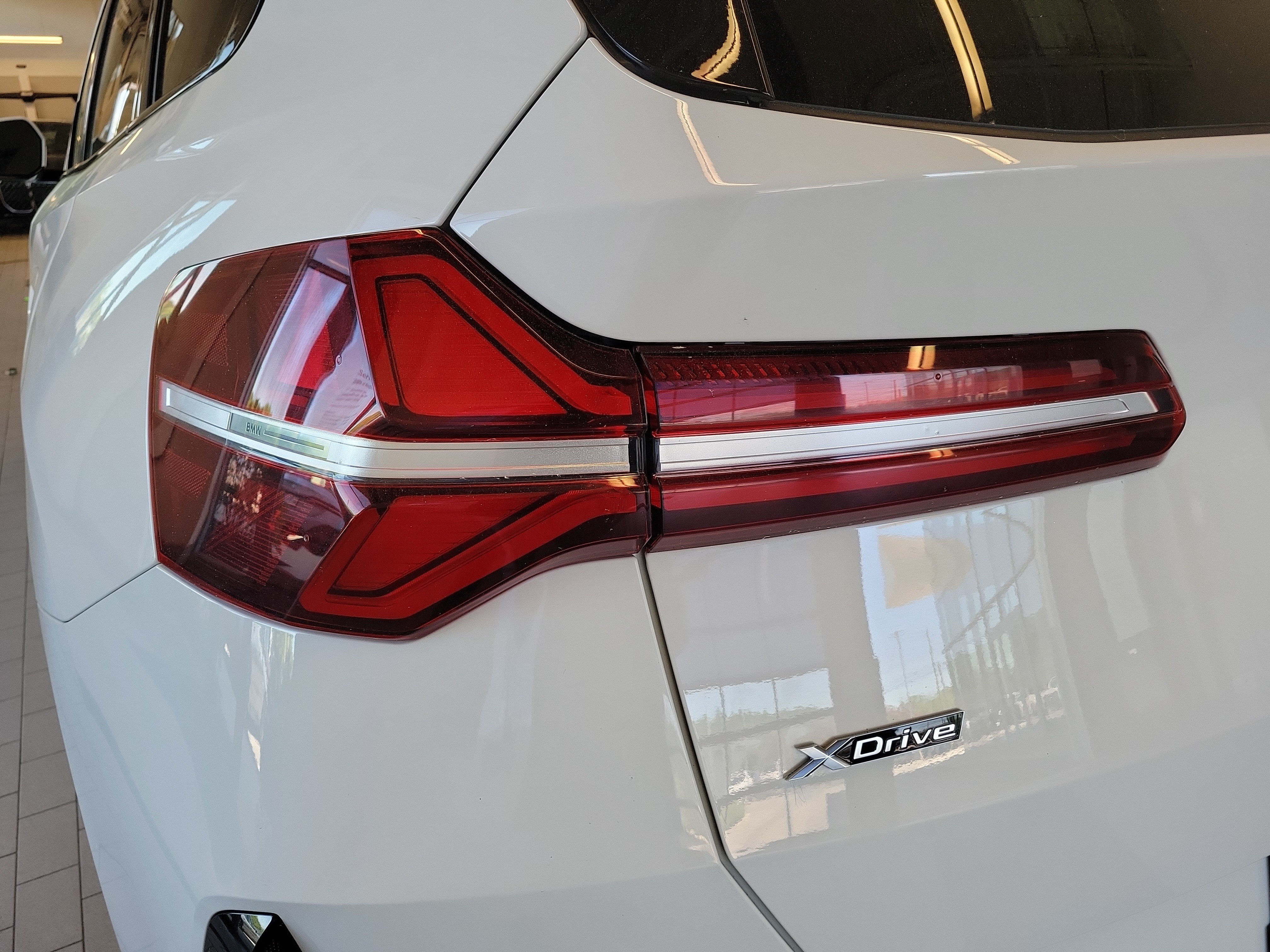 Used 2025 BMW X3 xDrive30i w/ Premium Package AWD/4WD image 11