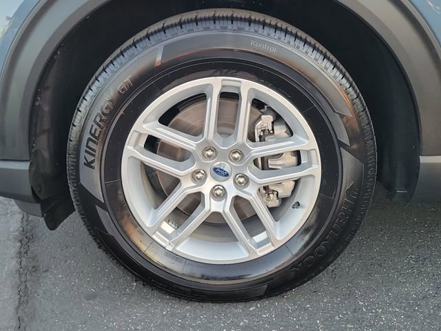 Used 2025 Ford Explorer Active w/ Active Comfort Package RWD image 25
