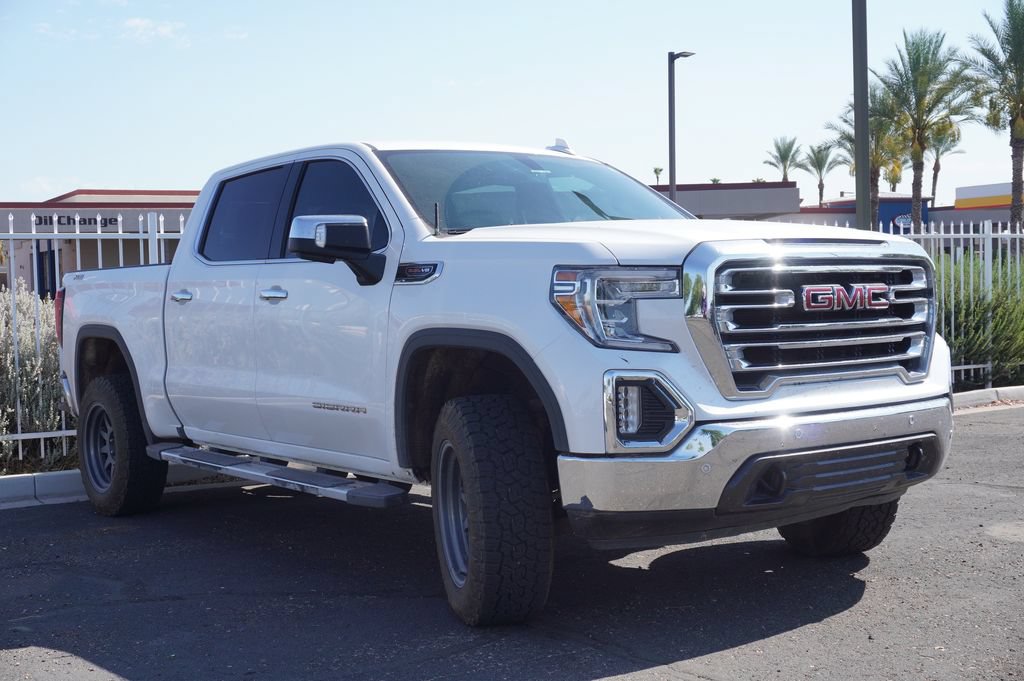 Used 2022 GMC Sierra 1500 SLT w/ SLT Premium Package AWD/4WD image 5