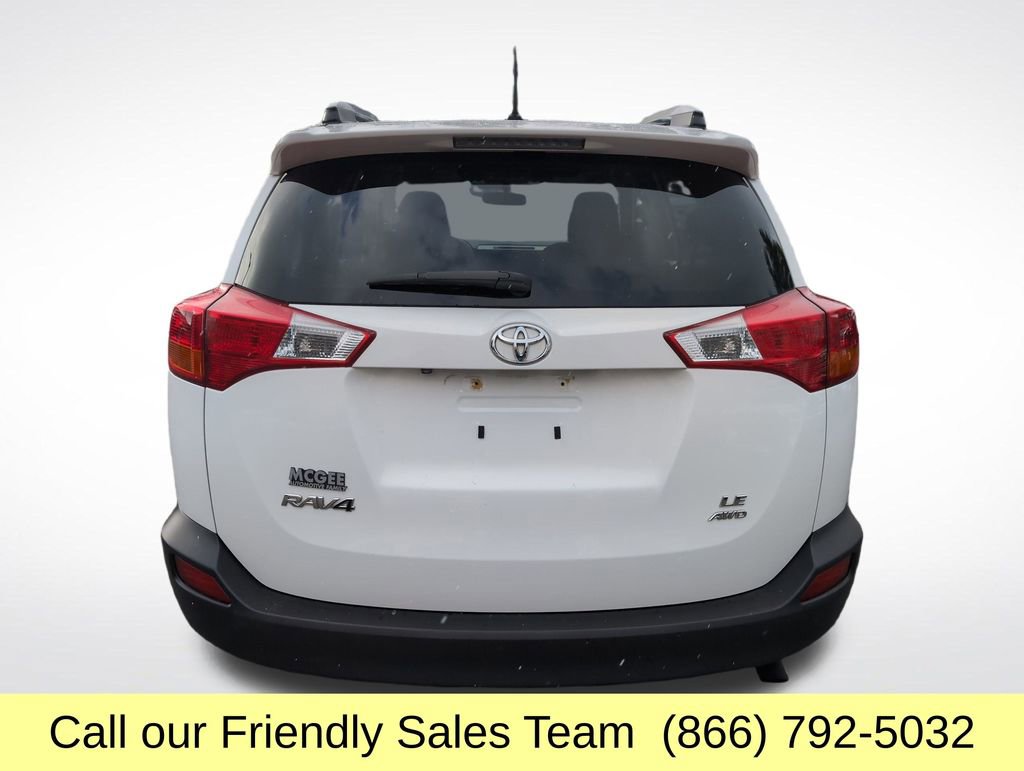 Used 2015 Toyota RAV4 LE image 5