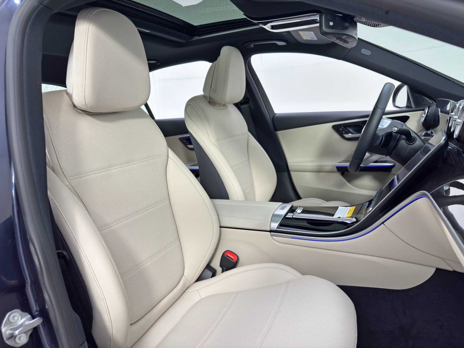 Used 2022 Mercedes-Benz C 300 Sedan w/ Exclusive Trim Package image 42