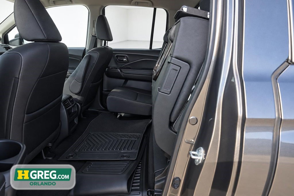 Used 2023 Honda Ridgeline RTL-E image 11