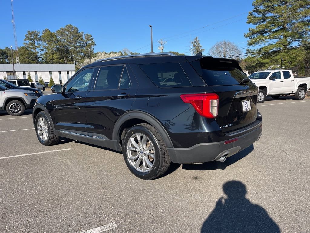 Used 2024 Ford Explorer Limited image 7