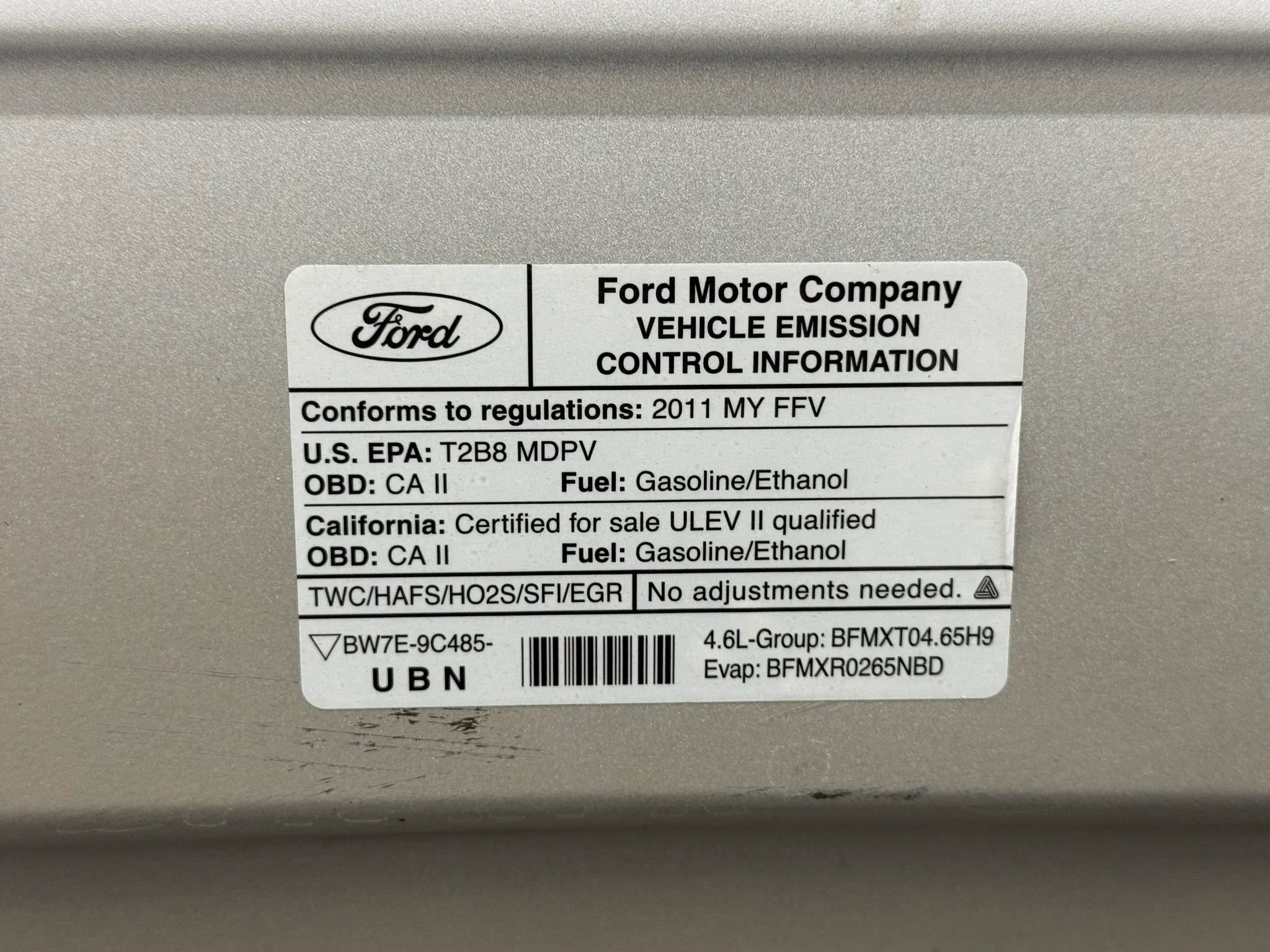 Used 2011 Ford E-150 and Econoline 150 w/ Commercial Cargo Van Pkg RWD image 40