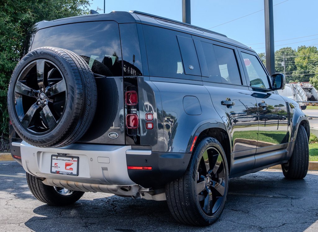 Used 2023 Land Rover Defender 110 SE image 27