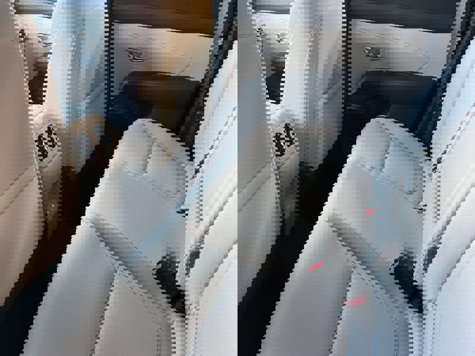 New 2026 Hyundai Tucson Blue SE image 4