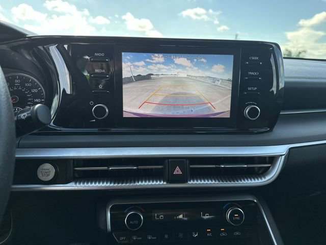 Used 2022 Kia K5 LXS image 24