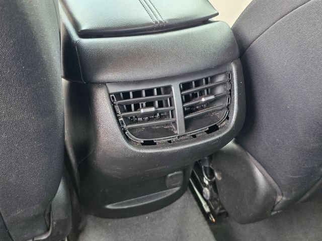 Used 2023 Chevrolet Malibu LT FWD image 34