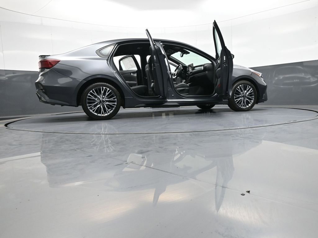 Certified 2024 Kia Forte GT-Line w/ GT-Line Premium Package FWD image 46