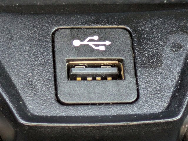 Used 2024 BMW 330e xDrive image 28