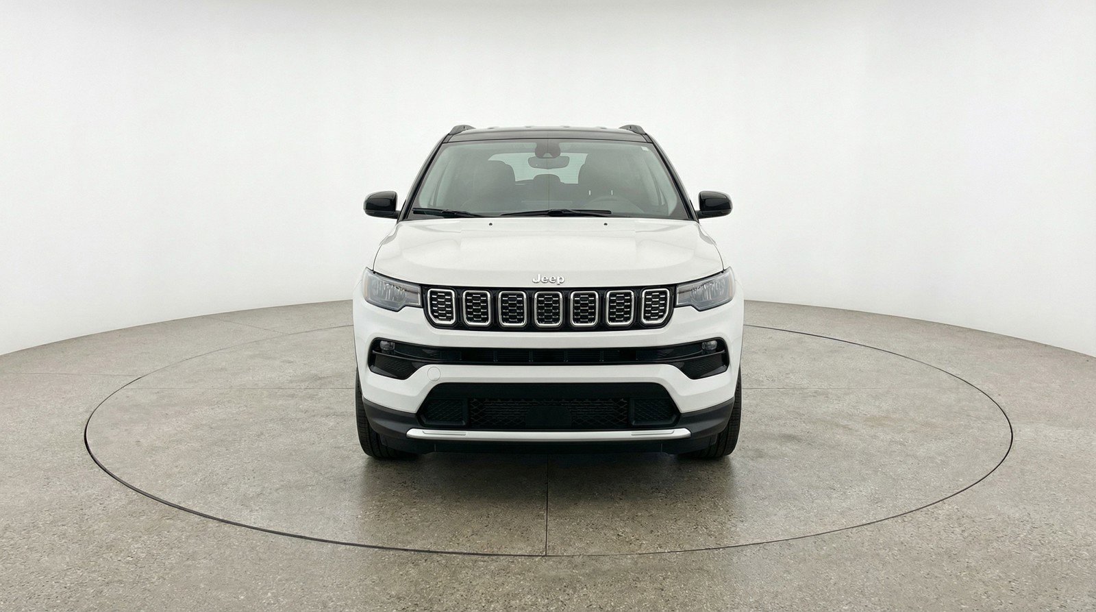 Used 2025 Jeep Compass Limited image 2