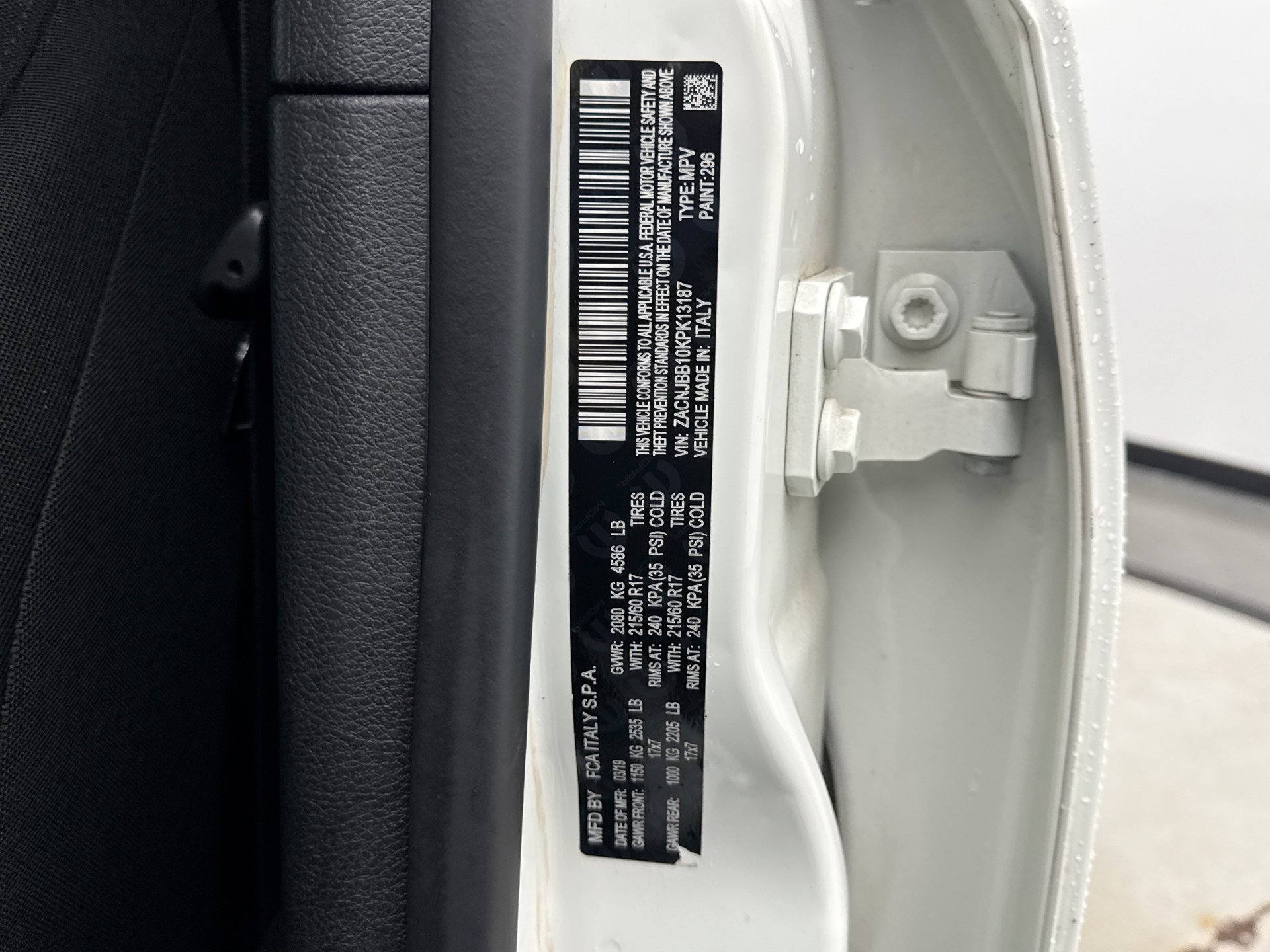 Used 2019 Jeep Renegade Latitude w/ Cold Weather Group AWD/4WD image 24