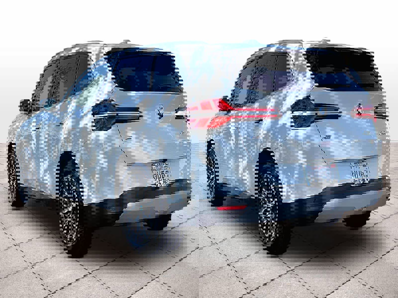 Certified 2025 BMW X3 xDrive30i w/ Convenience Package image 12