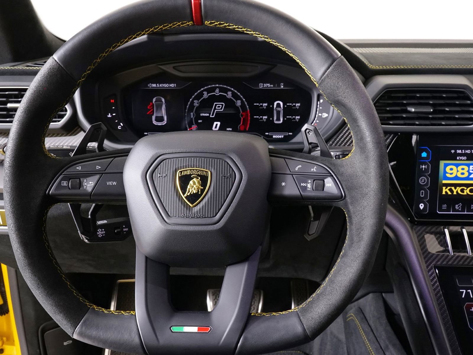 Used 2024 Lamborghini Urus Performante image 21