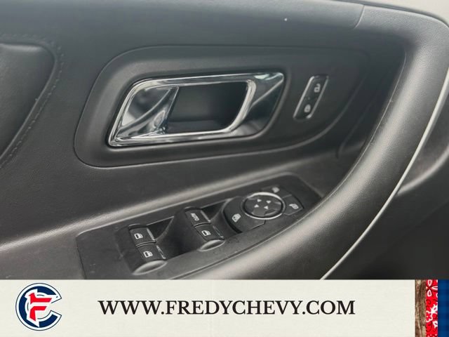 Used 2019 Ford Taurus SEL FWD image 22