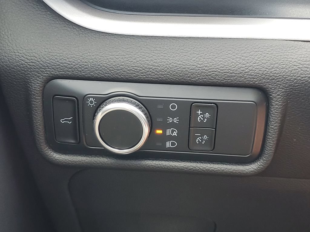 Certified 2023 Ford Explorer XLT AWD/4WD image 24