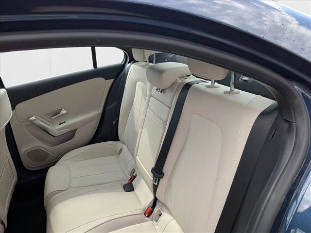 Used 2022 Mercedes-Benz A 220 4MATIC image 16