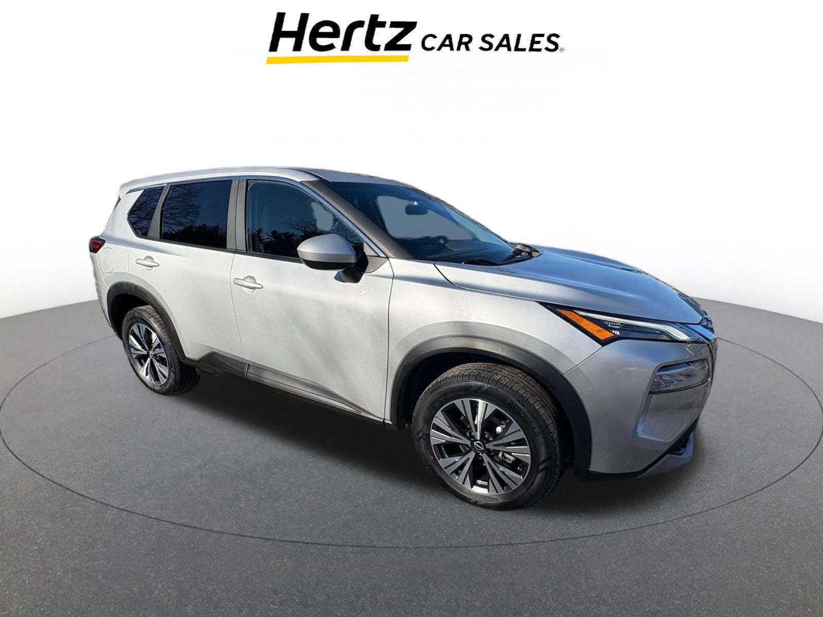 Used 2023 Nissan Rogue SV image 1