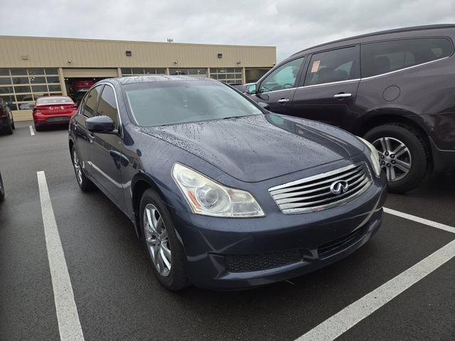 Used 2009 INFINITI G37 x Sedan w/ Premium Pkg AWD/4WD image 2
