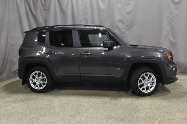 Certified 2021 Jeep Renegade Latitude w/ Luxury Group I AWD/4WD image 3