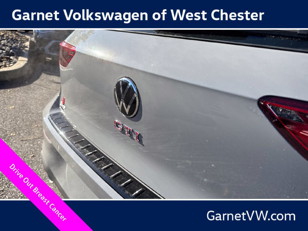 New 2026 Volkswagen GTI SE FWD image 30