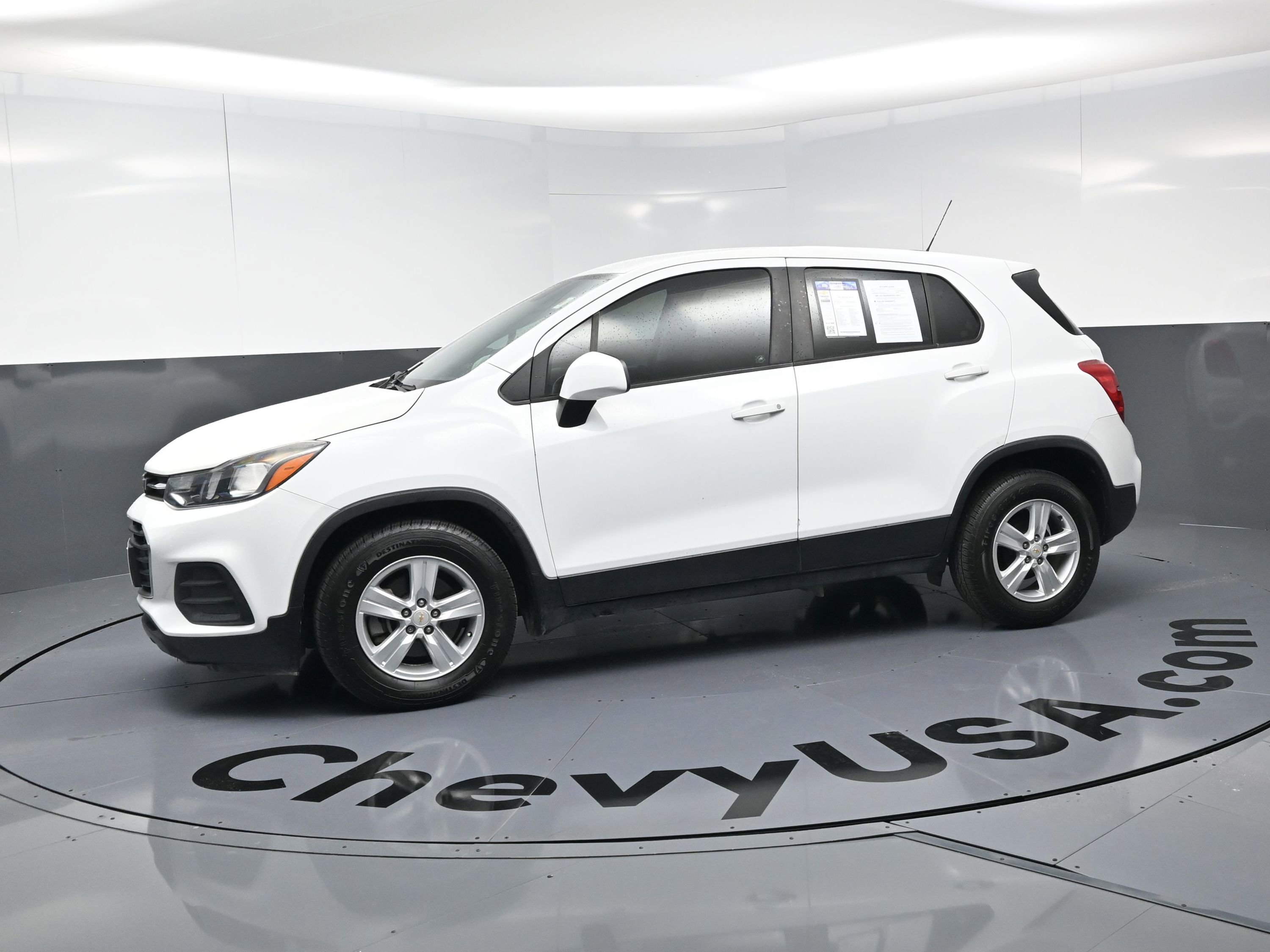 Used 2020 Chevrolet Trax LS image 6
