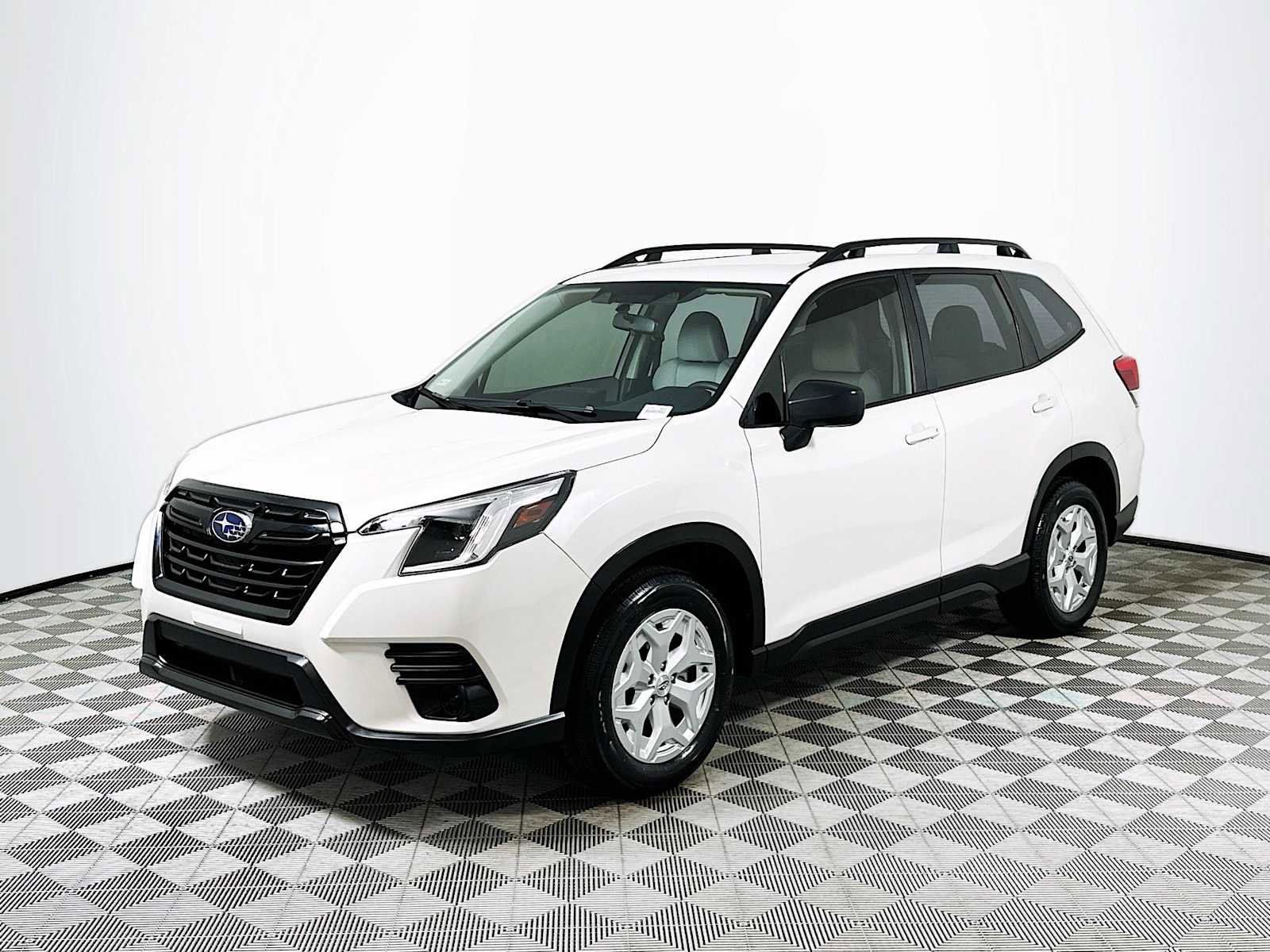 Certified 2023 Subaru Forester image 3