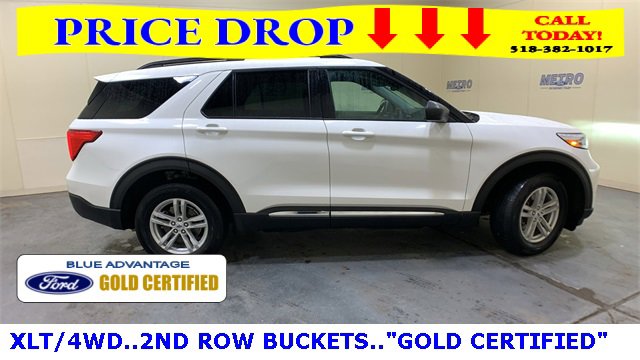 Certified 2023 Ford Explorer XLT image 3