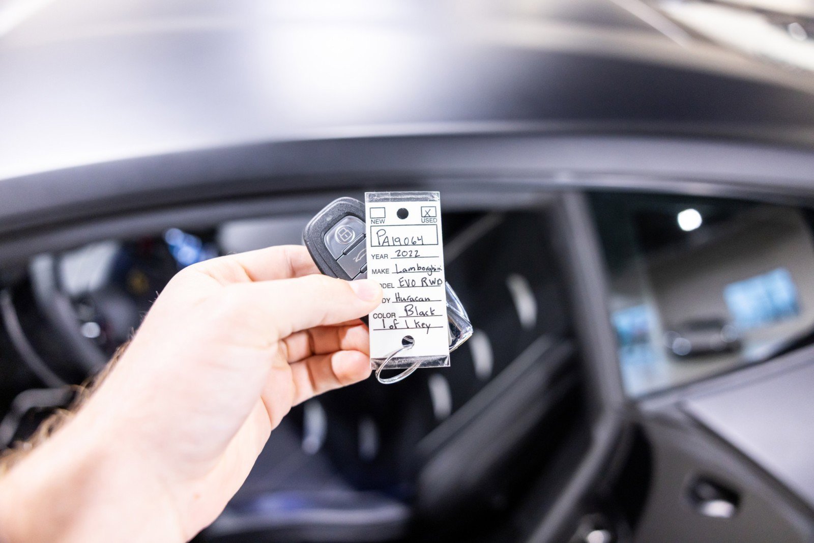 Used 2022 Lamborghini Huracan EVO image 46