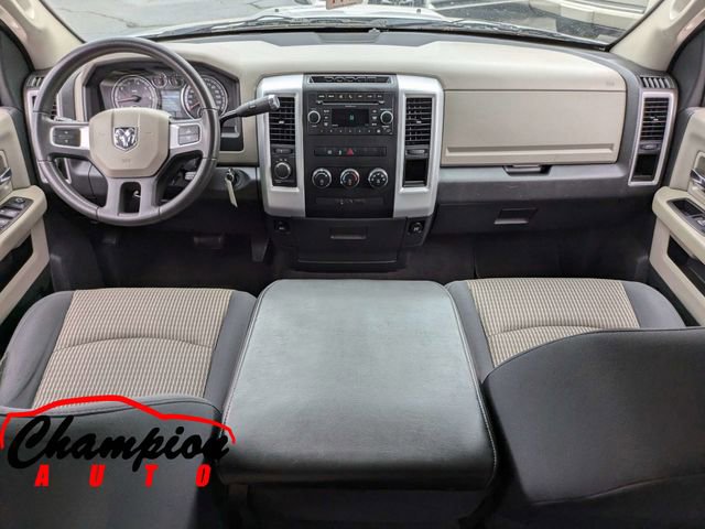 Used 2011 RAM 1500 Classic SLT AWD/4WD image 16