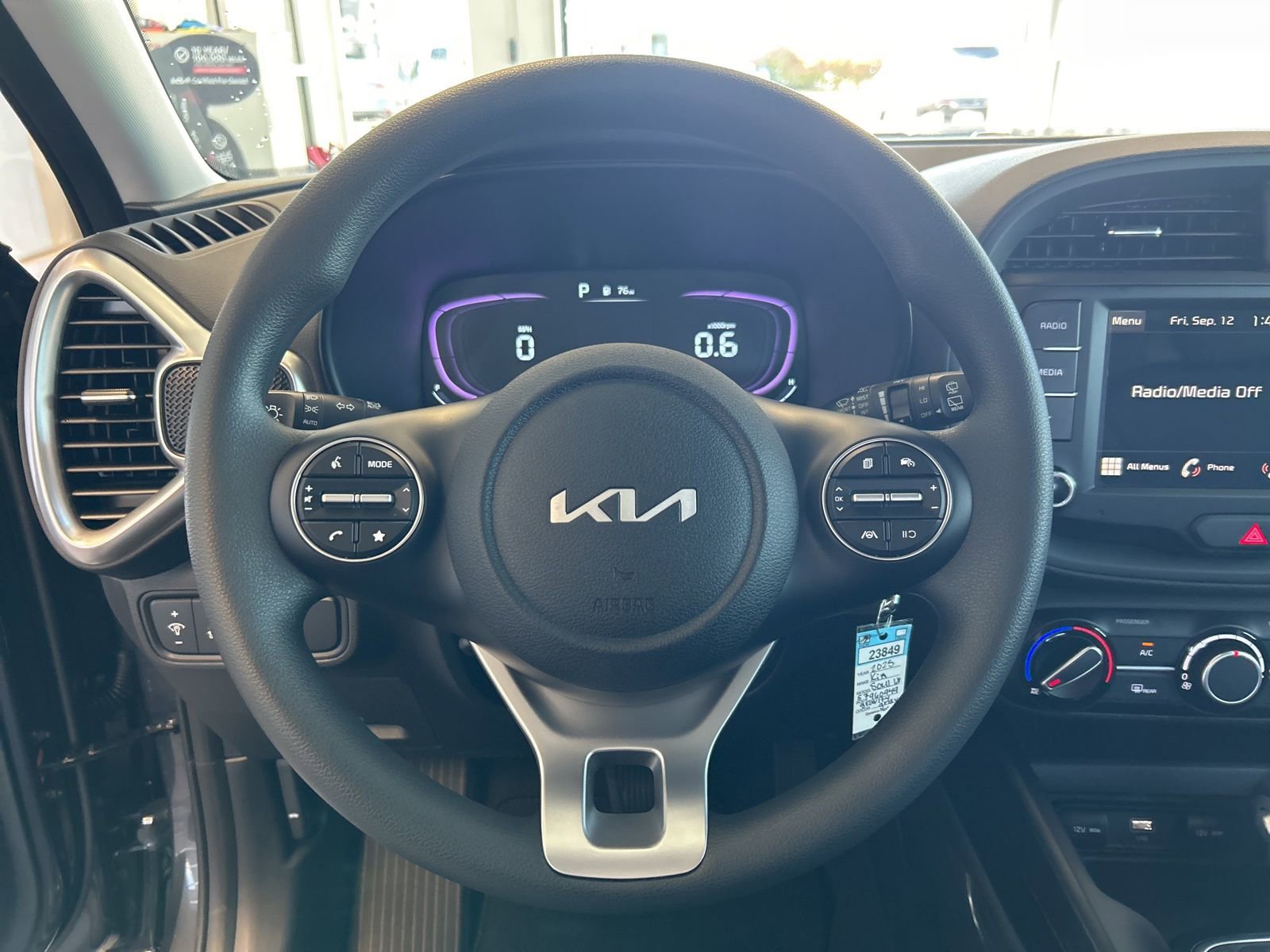 New 2025 Kia Soul LX image 17