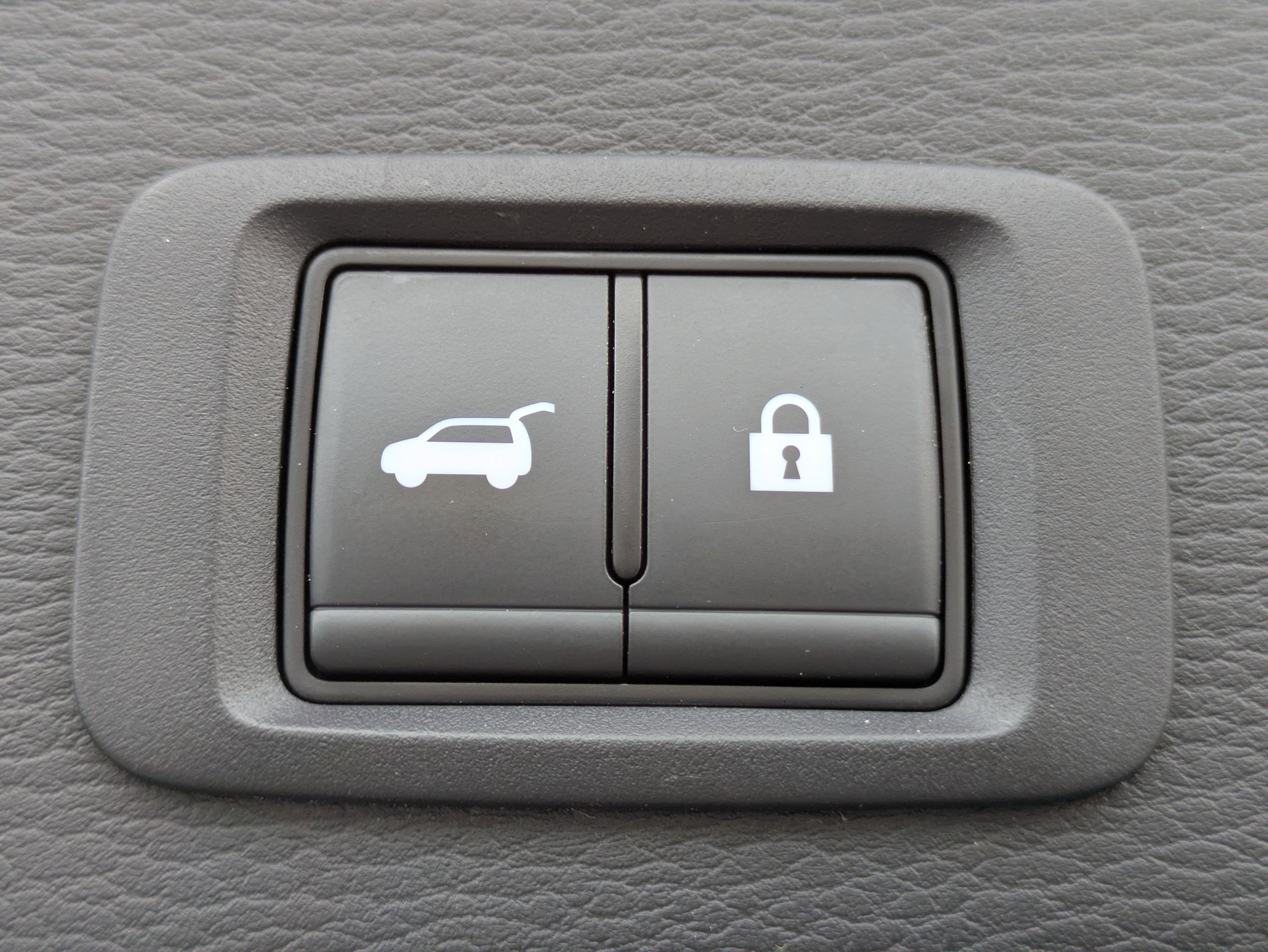 Used 2024 Mitsubishi Outlander SE FWD image 8