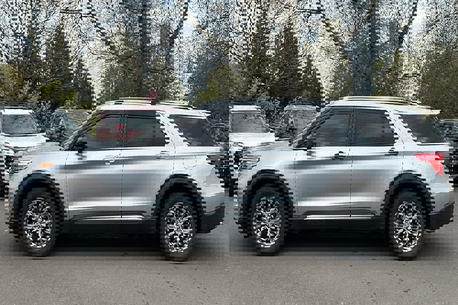 Used 2020 Ford Explorer Limited image 5