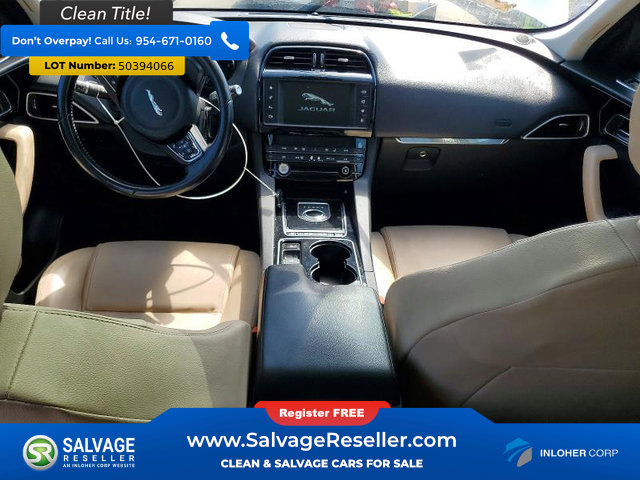 Used 2017 Jaguar F-PACE Premium AWD/4WD image 11