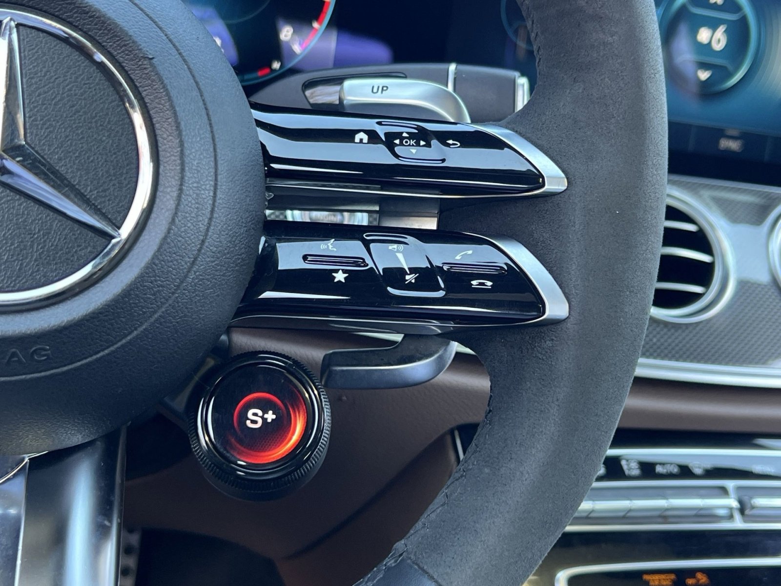 Used 2021 Mercedes-Benz E 63 AMG S image 31