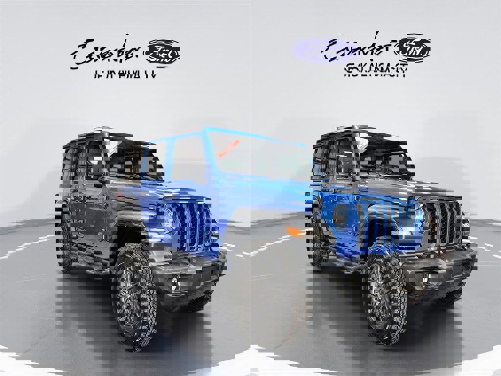 Used 2024 Jeep Wrangler Sport S image 2