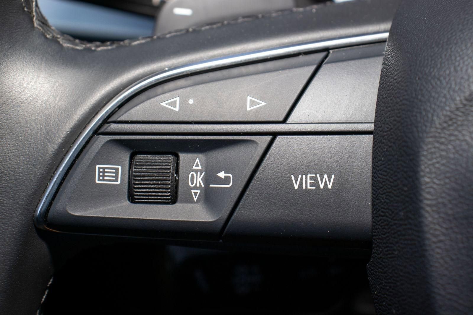 Used 2025 Audi Q5 2.0T Premium image 28