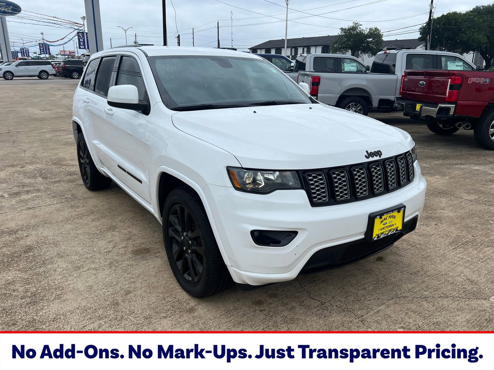 Used 2021 Jeep Grand Cherokee Laredo X RWD image 1