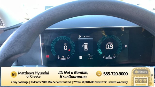 Certified 2025 Hyundai Tucson SE image 13