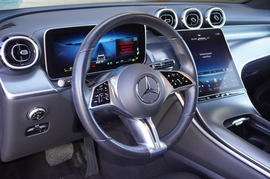 Used 2024 Mercedes-Benz GLC 300 image 13