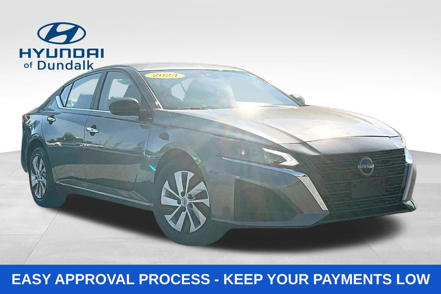 Used 2024 Nissan Altima 2.5 S FWD image 3