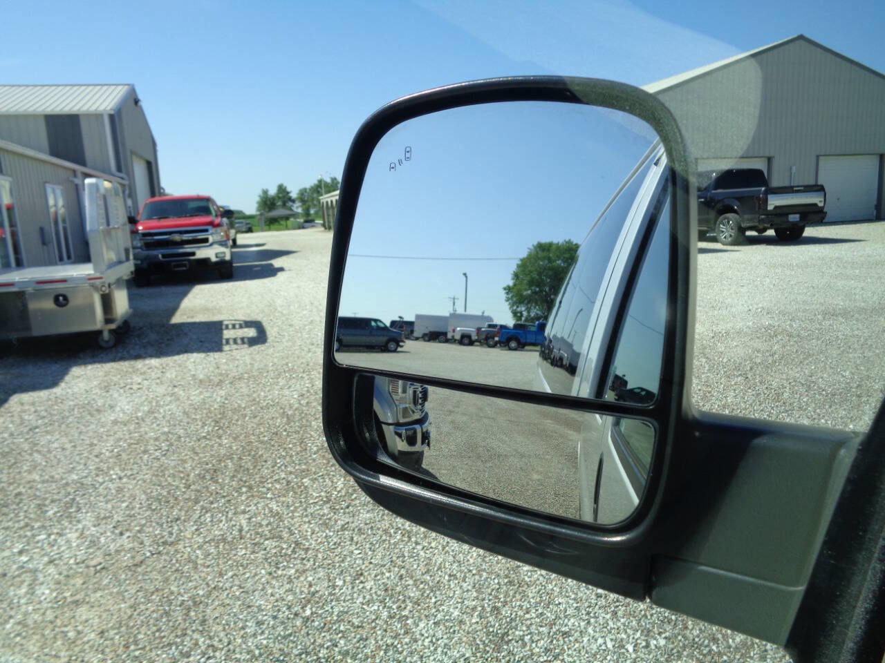Used 2018 Chevrolet Express 2500 LT w/ LT Preferred Equipment Group RWD image 73