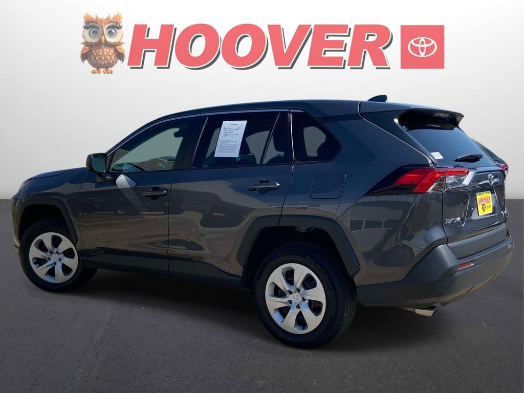 Used 2025 Toyota RAV4 LE AWD/4WD image 8