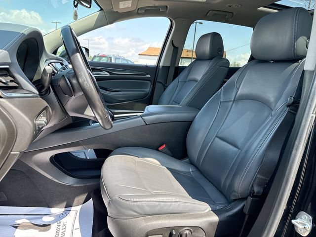 Used 2020 Buick Enclave Essence FWD image 11