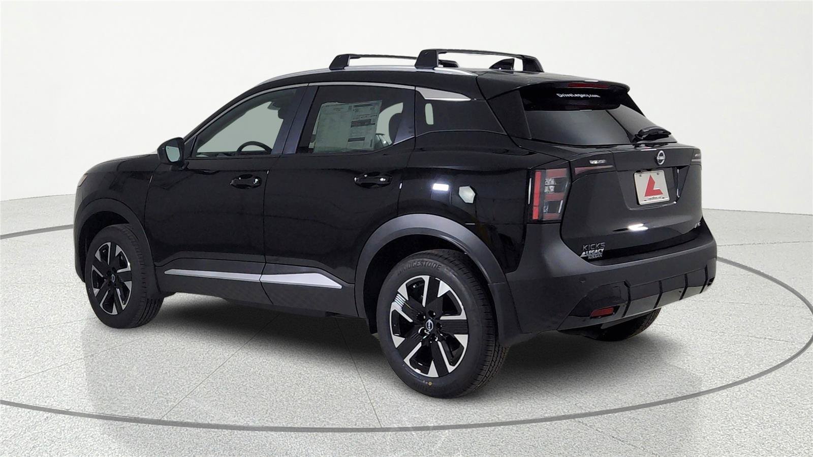 New 2026 Nissan Kicks SV w/ Cold Weather Package AWD/4WD image 3