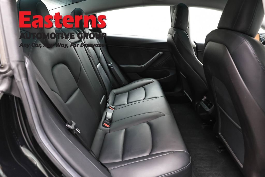 Used 2019 Tesla Model 3 Standard Range image 19